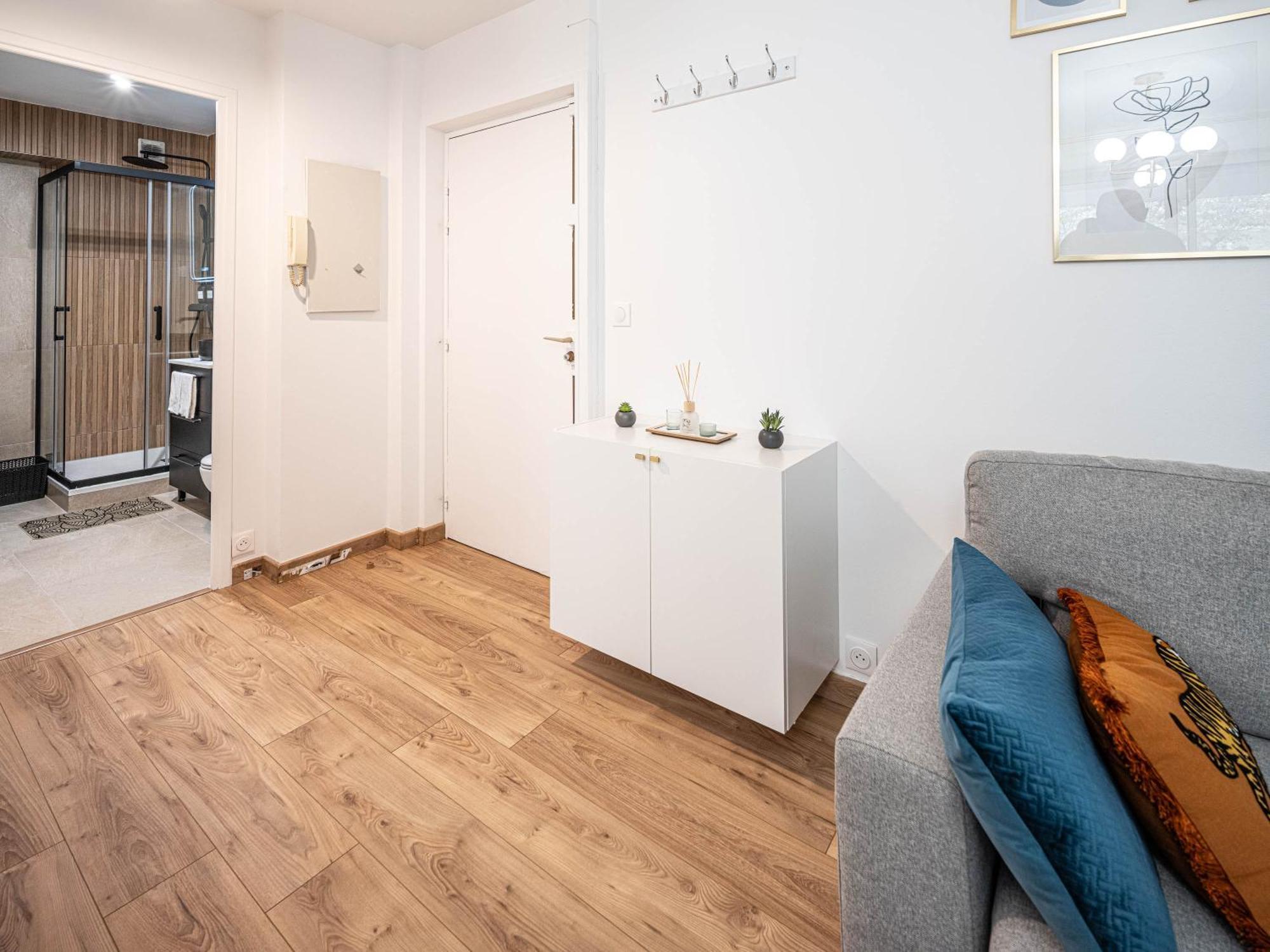 Appartement Cocooning En Centre-Ville - Residence Le Colisee Ермон Екстериор снимка